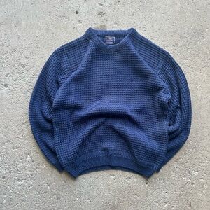 Men's Navy blue knitted fisherman sweater